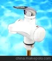 電熱水龍頭選購(gòu)指南 塑料與鋅合金材質(zhì)對(duì)比